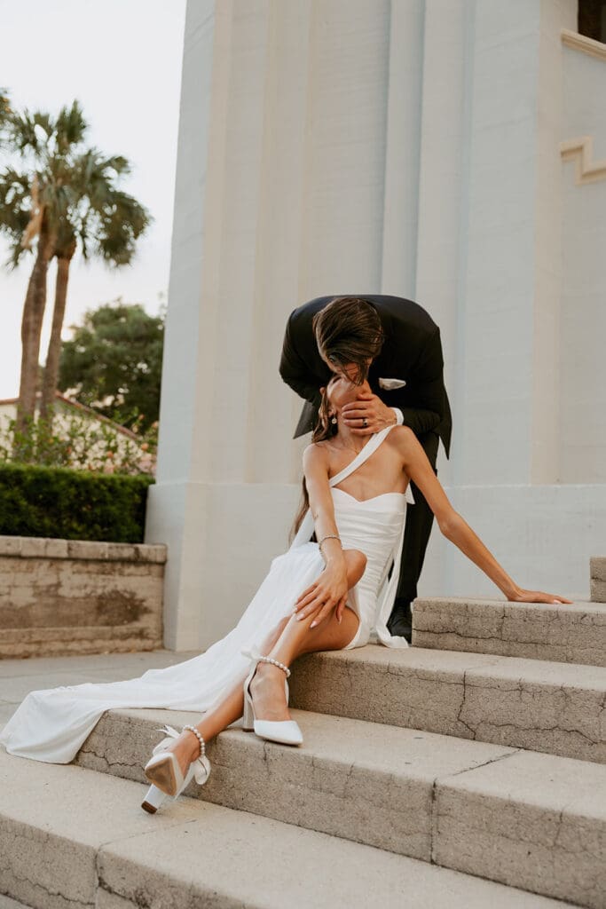 romantic bride and groom moments in central florida